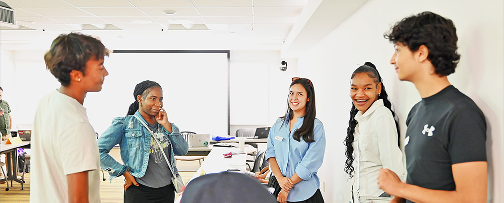 Dual Enrollment Icebreaker Dual Enrollment Icebreaker - Fall 2024