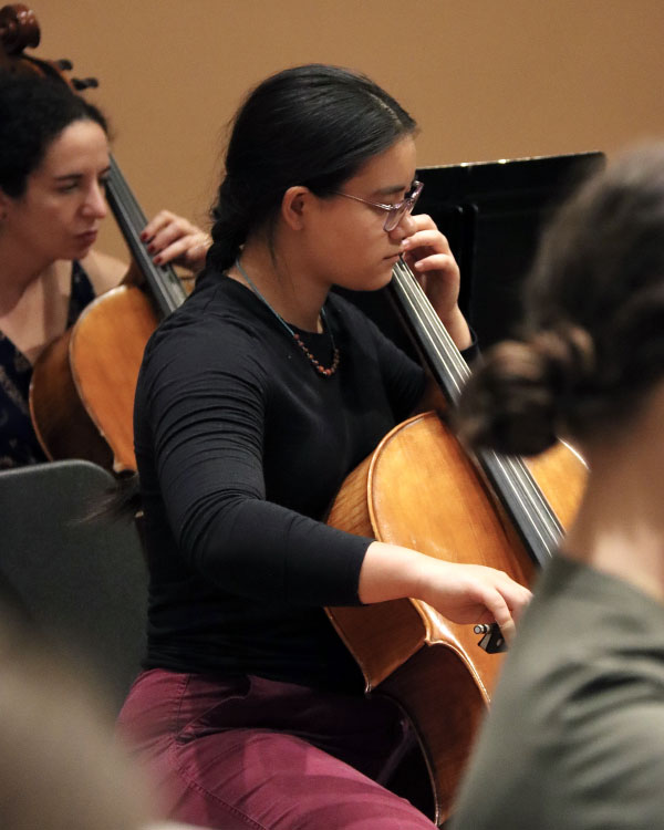 Two students play cello