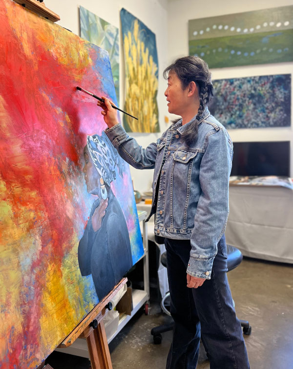 Julia Zhang painting