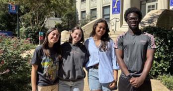 Peer advisors
