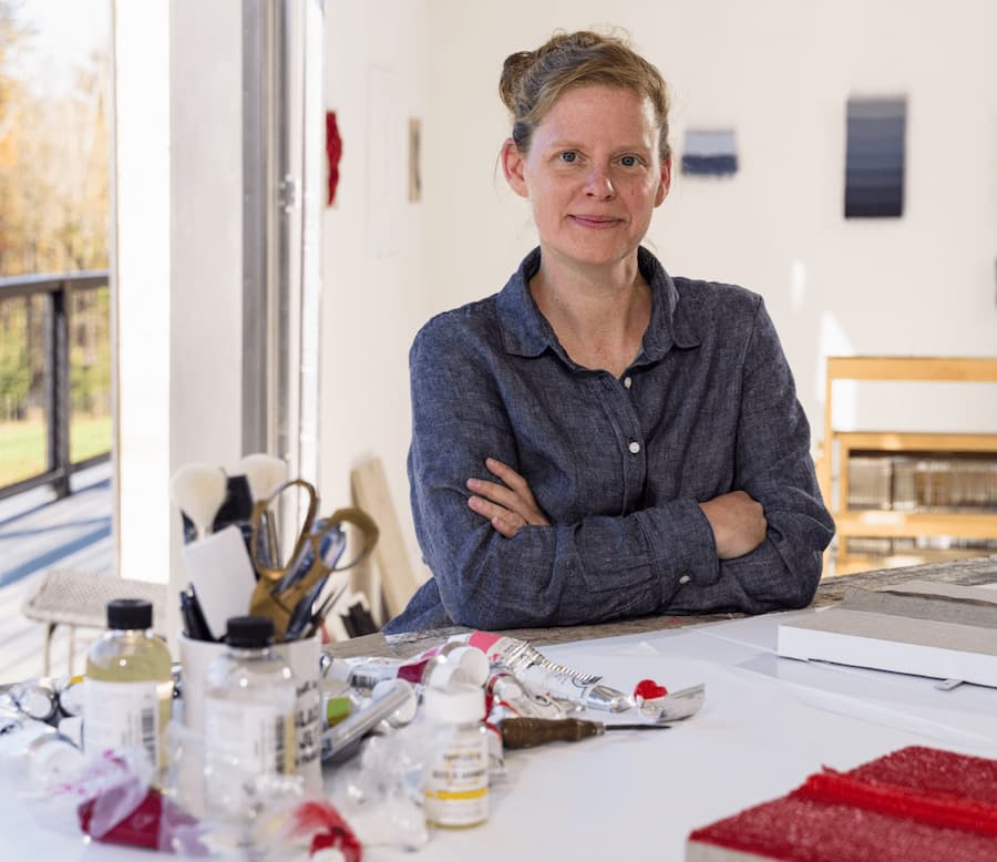 Jennifer Sakai internment camp image, courtesy US National Archives.