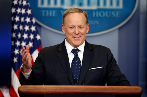 Washington Semester alumni Sean Spicer