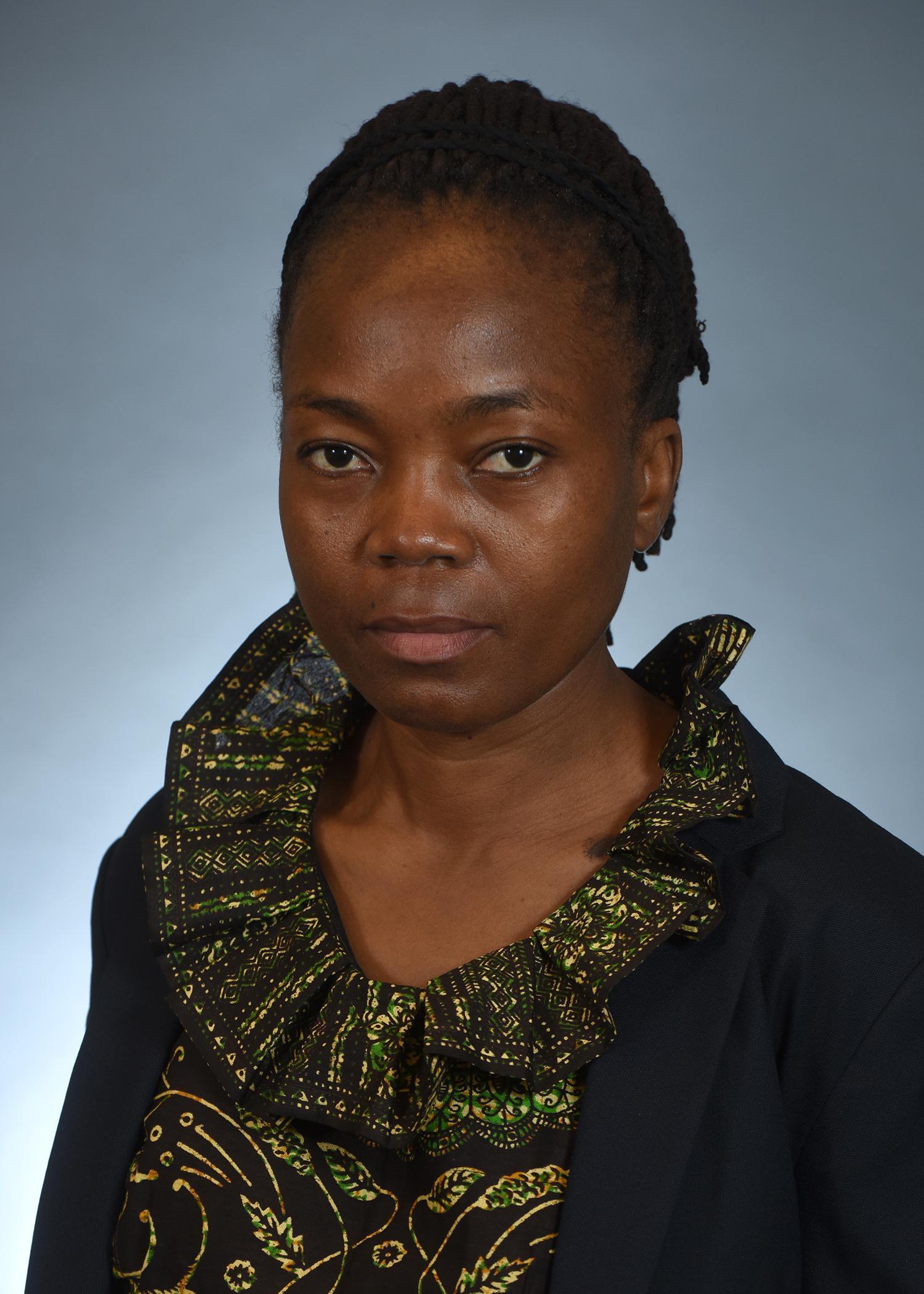  Eymunah Maria Matui