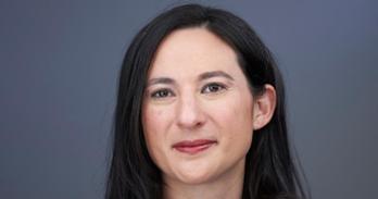Miya Nazzaro '04